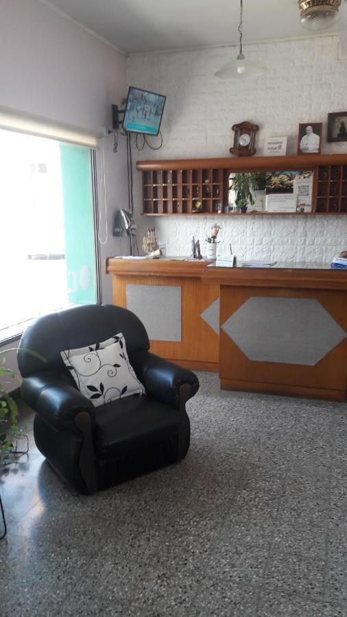 Hotel Los Robles Gualeguaychú エクステリア 写真